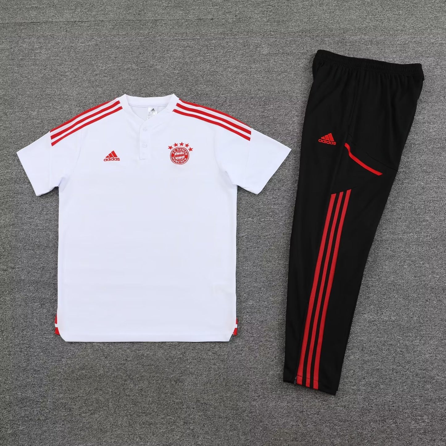 Bayern Munich Short Tracksuit Set Red/Black 2022-23